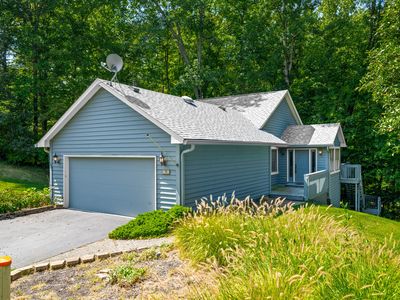 75 Pine Water Ct, Nashville, IN, 47448
