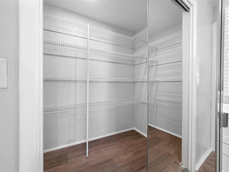 1932 Oro Ct — Photo 32