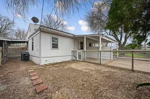 901 Valdez St #A Photo 1