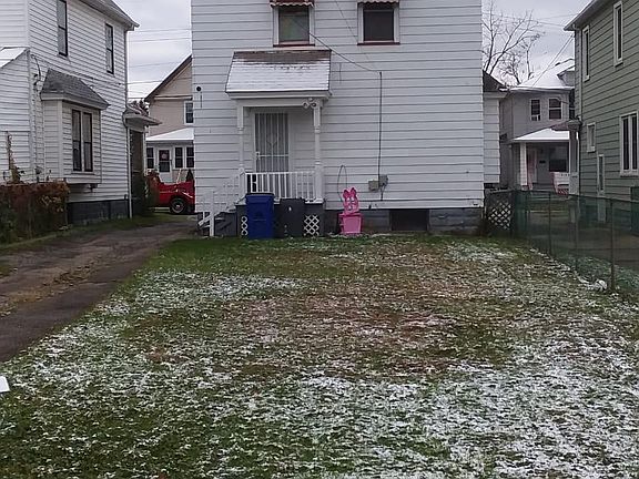 2nd image of 3193 W 88th St