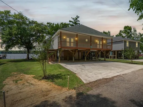 41923 Bayou Rd, Bay Minette, AL 36507