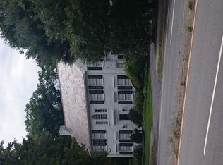 403 Lee St, Brookline, MA 02445