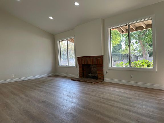 3rd image of 2433 Laurelpark Ct