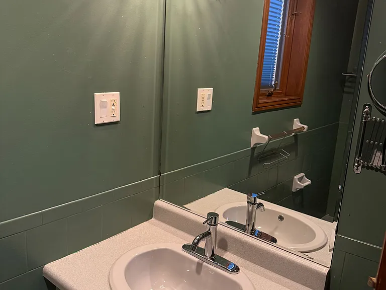 75 Golfview Cres — Photo 18