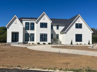 2821 Prairie Woods Ln SW, Rochester, MN 55902