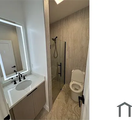 1438 Tasker St #2 — Photo 6