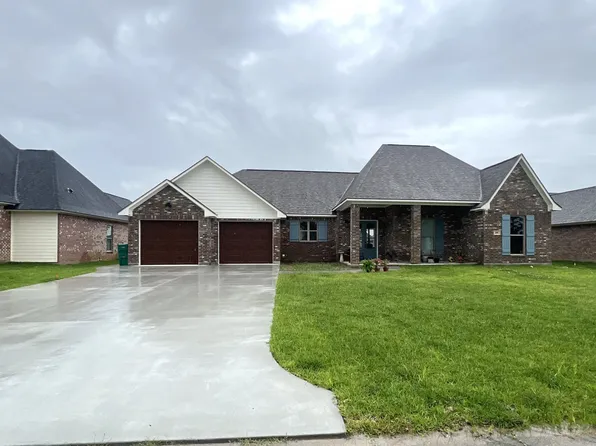 889 Mary Diane McCall Dr, Lake Charles, LA 70605