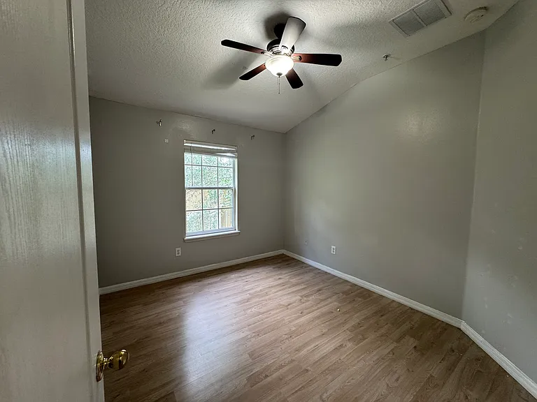 811 Ashworth Overlook Dr #811 — Photo 12