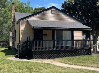 3174 Harris St, Ferndale, MI 48220