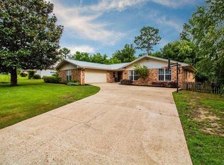 2135 Semur Rd, Pensacola, FL 32503