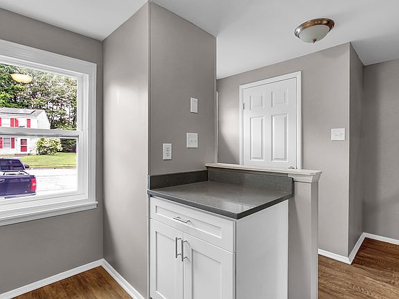 21 Stillwood Circle-8-SMALL_12092024