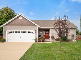 1121 Maclean Dr, O Fallon, IL 62269