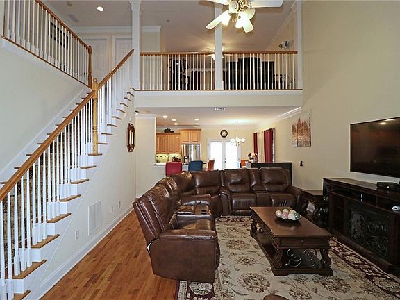 4th image of 2342 Ivy Mountain Dr