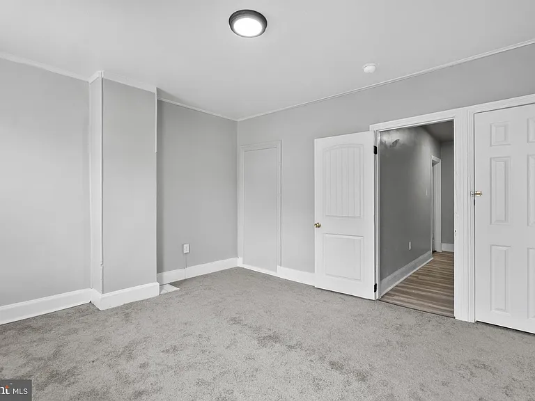 3856 Olive St — Photo 7