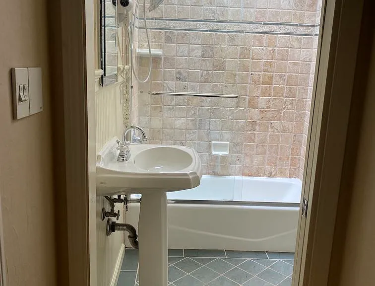 Upstairs Bathroom