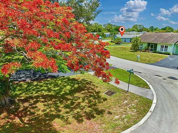 4th image of 7261 Pine Forest Circle