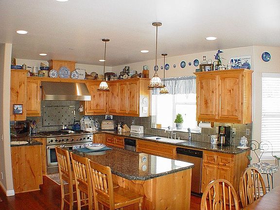 kitchen/nook