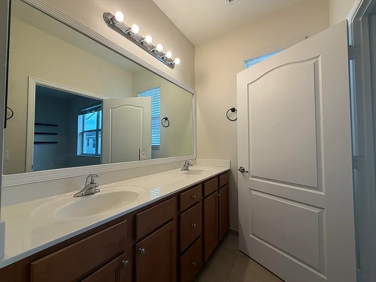 9491 SW Merlin Ct — Photo 30