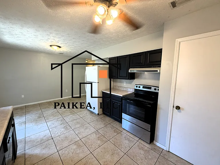1 Culverton Ct — Photo 4