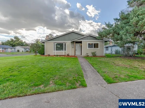 1505 Royalty Dr NE, Salem, OR 97301