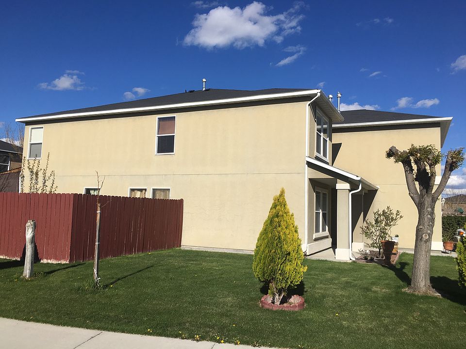 1st image of 160 E Willow Creek Dr