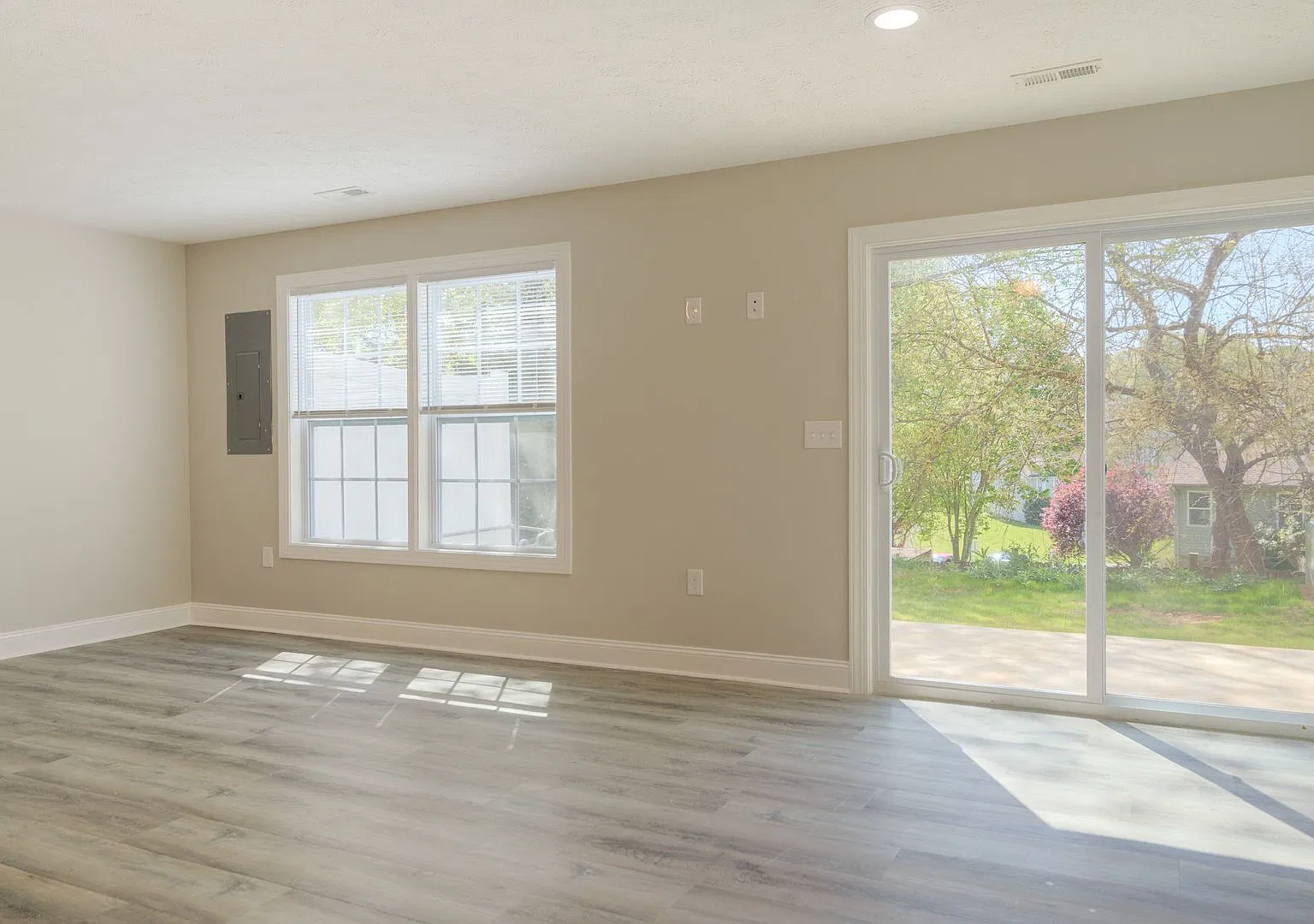 130 Twig Street | 3 bed 3.5 bath Townhouse — Photo 4