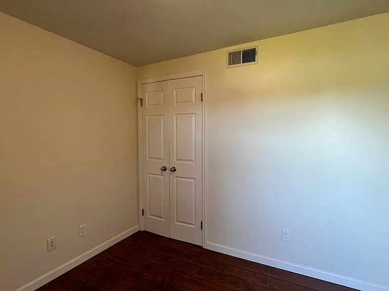 632 Parnassus Ave — Photo 17