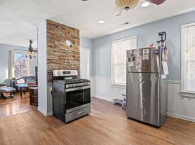 78 Greenwood St, Worcester, MA