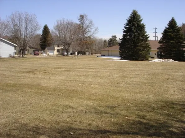 703 W Riverside Ave, Merrill, WI 54452