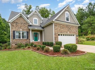 5233 Quarry Dr, Lancaster, SC 29720