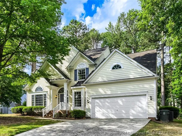 101 Dovershire Ct, Cary, NC 27513