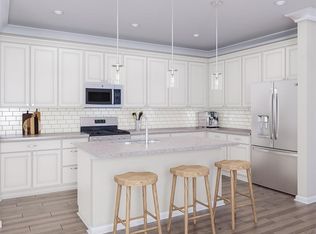 1034 Grays Mill Rd, Charlotte, NC 28215