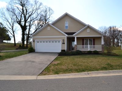 1112 Gaston Dr, Roanoke, VA, 24019