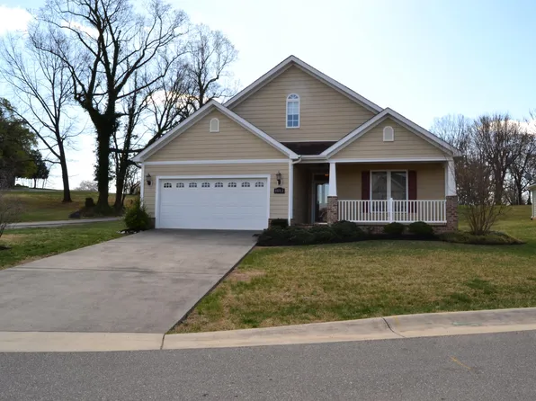 1112 Gaston Dr, Roanoke, VA 24019