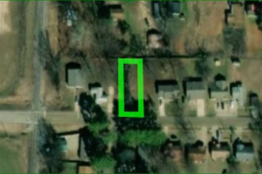 2nd image of 319 Dr Martin Luther King Dr