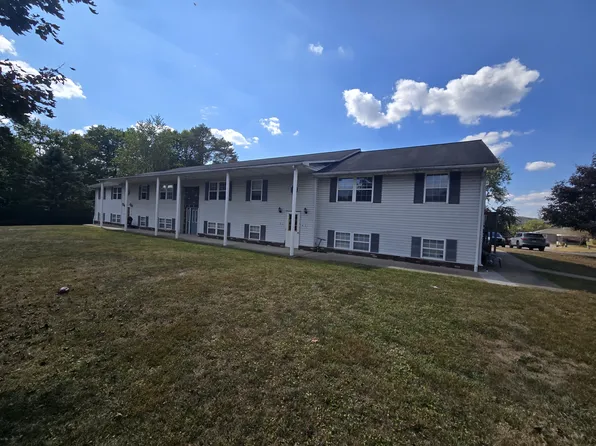 103 Birch St #7, Ellwood City, PA 16117