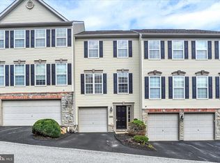 2703 Equestrian Dr #141, York, PA 17402