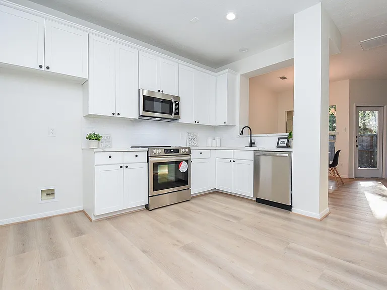 134 N Magnolia Pond Pl — Photo 19
