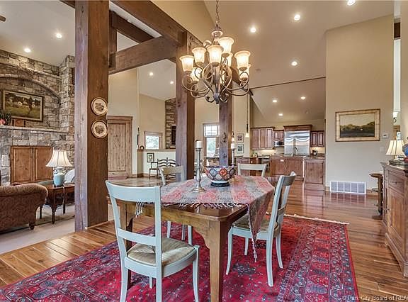 5th image of 6130 Trailside Dr