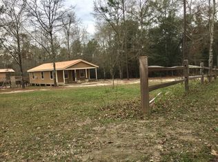 132 Latroy Cooley Rd, Lucedale, MS 39452