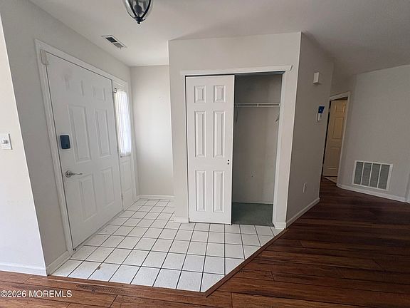 5th image of 103 Racquet Road