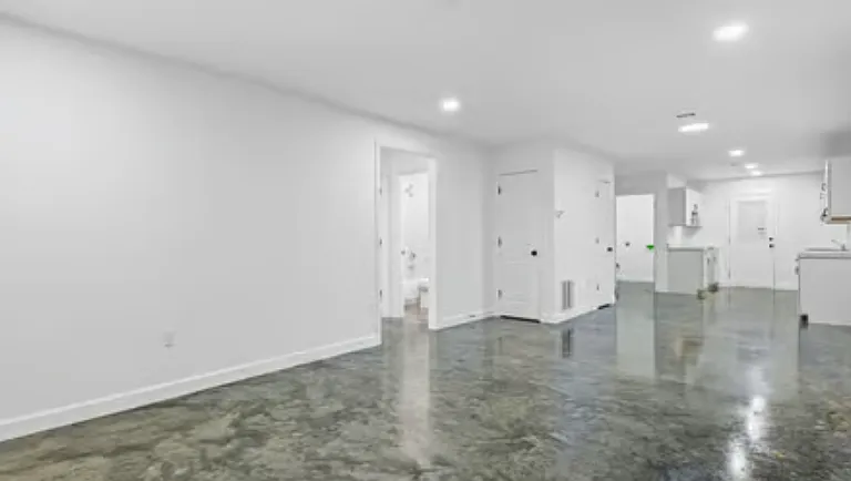 1109 Cella St — Photo 7