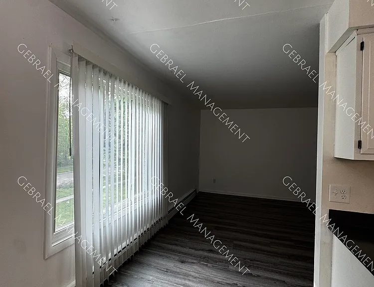 3615 Bernice Dr — Photo 5