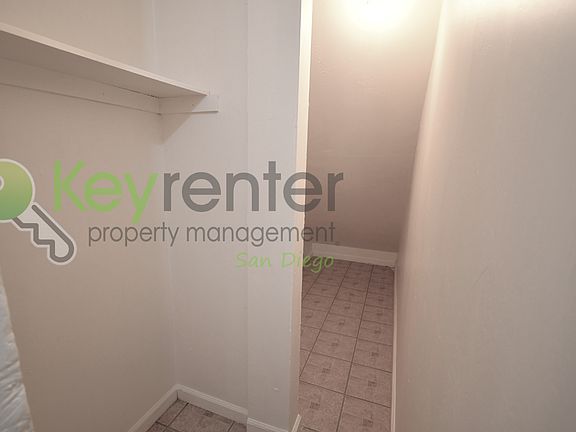 3rd image of 1653 Pentecost Way Unit 5