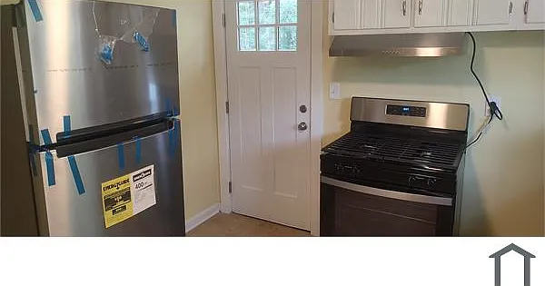 1368 Diamond Ave SE — Photo 19