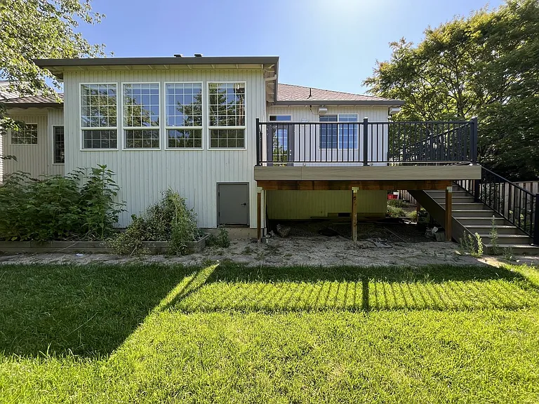 224 NW Sundown Way — Photo 64
