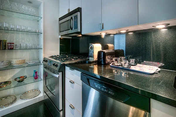 Rented by Brown Harris Stevens | media 12