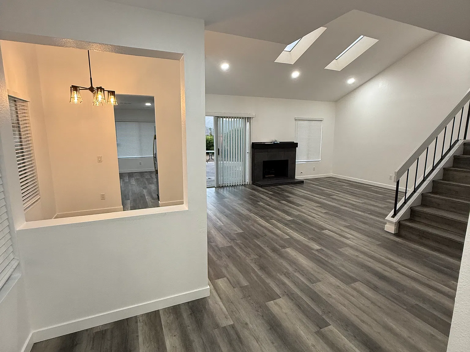 3 bed, 1589 sqft, $4,750 — Photo 4