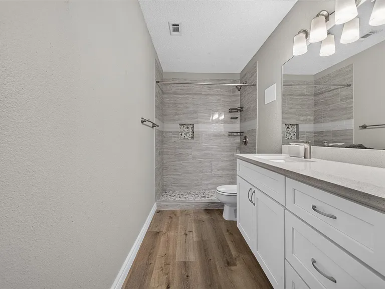 3115 Helms St #314 — Photo 20