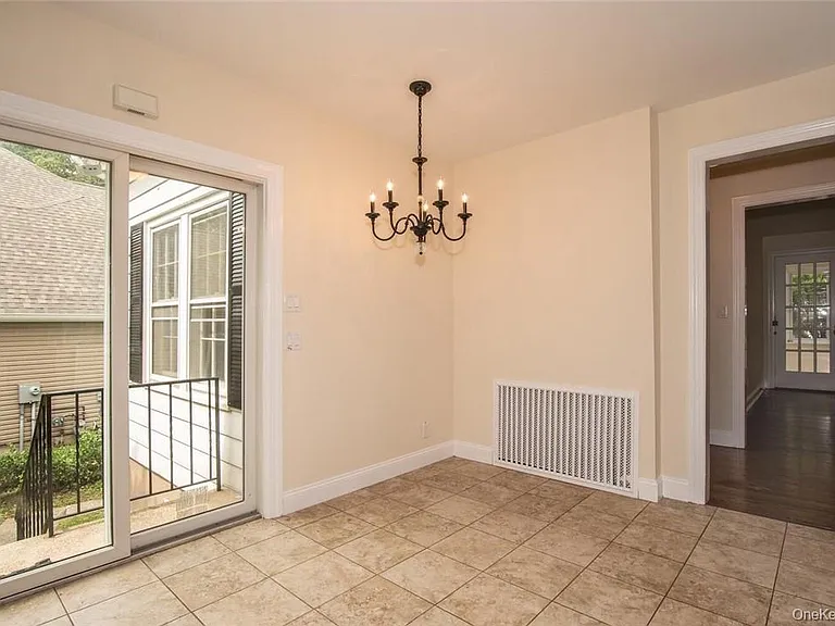 227 N Main St #1 — Photo 14